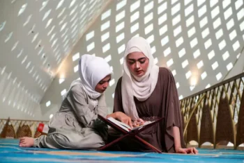 female quran tutor